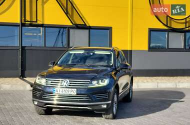 Позашляховик / Кросовер Volkswagen Touareg 2017 в Києві