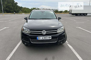 Внедорожник / Кроссовер Volkswagen Touareg 2011 в Кропивницком