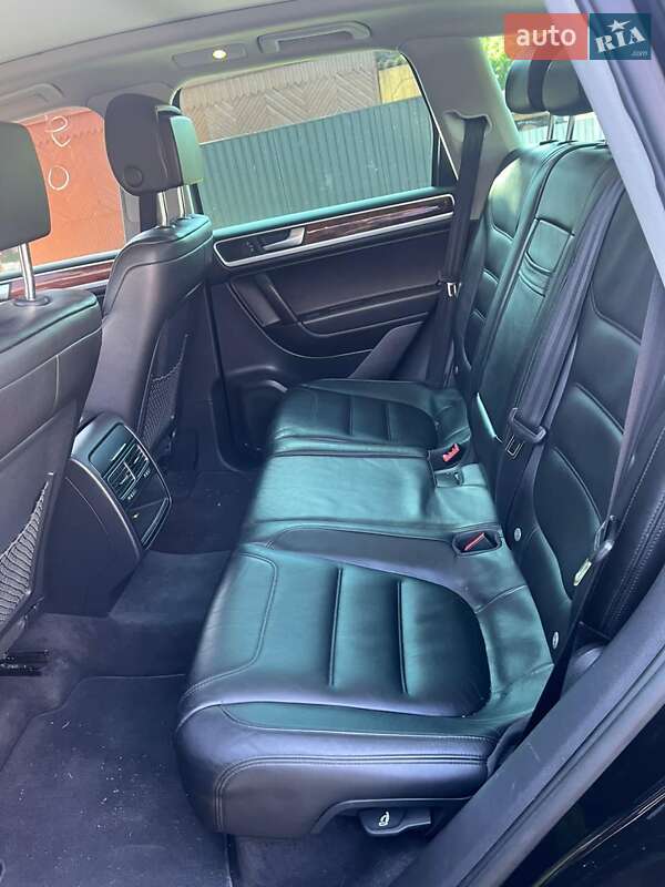 Внедорожник / Кроссовер Volkswagen Touareg 2011 в Ивано-Франковске фото 7 Внедорожник / Кроссовер Volkswagen Touareg 2011 в Ивано-Франковске