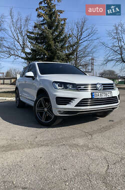 Volkswagen Touareg 2015