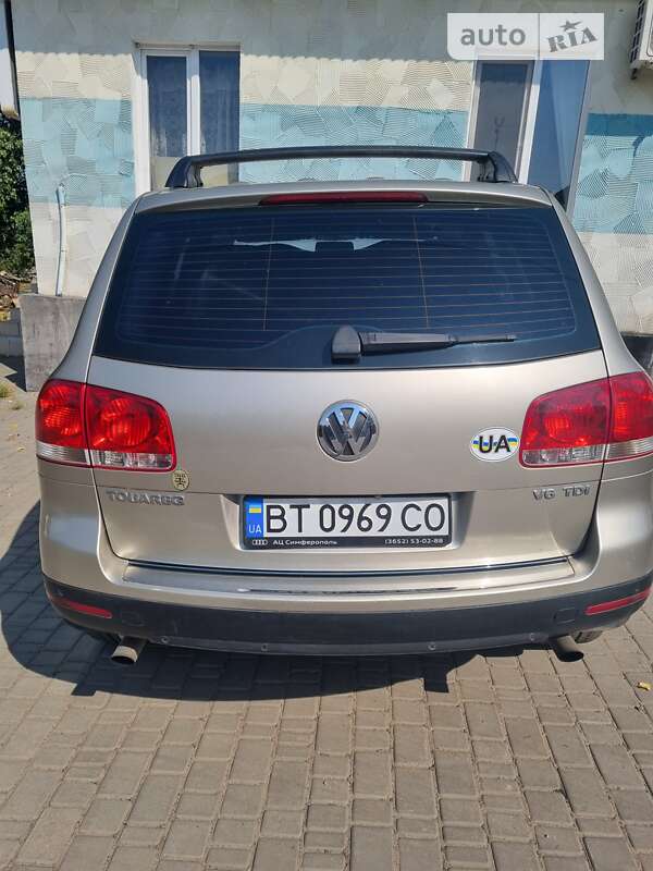 Позашляховик / Кросовер Volkswagen Touareg 2006 в 