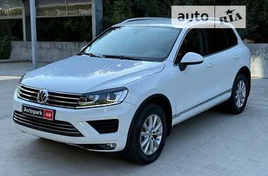 Позашляховик / Кросовер Volkswagen Touareg 2013 в Києві