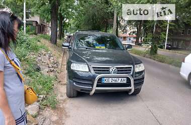 Внедорожник / Кроссовер Volkswagen Touareg 2004 в Днепре