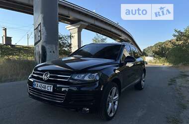 Внедорожник / Кроссовер Volkswagen Touareg 2013 в Киеве