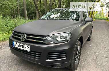 Позашляховик / Кросовер Volkswagen Touareg 2010 в Луцьку