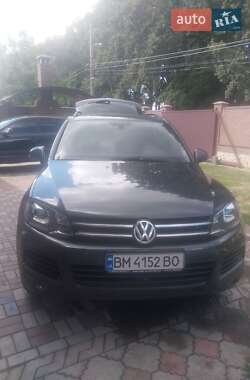 Позашляховик / Кросовер Volkswagen Touareg 2012 в Сумах