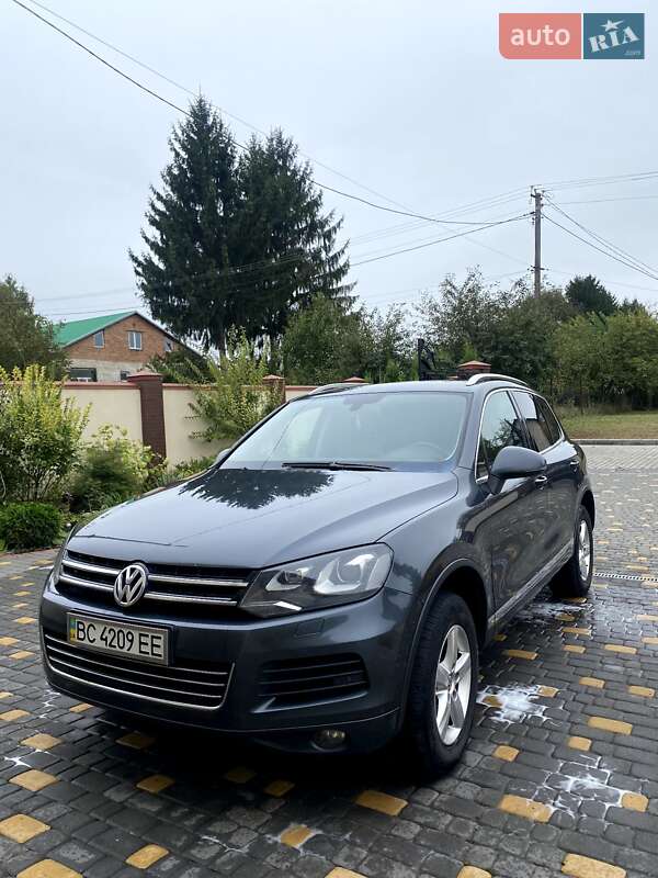 Volkswagen Touareg 2013