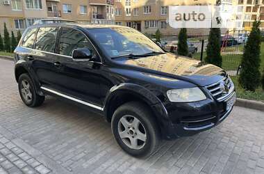 Внедорожник / Кроссовер Volkswagen Touareg 2003 в Львове