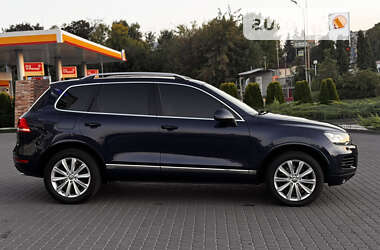 Позашляховик / Кросовер Volkswagen Touareg 2012 в Хмельницькому