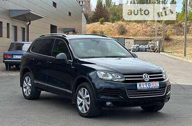 Volkswagen Touareg 2013