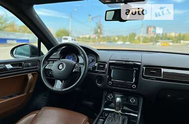 Позашляховик / Кросовер Volkswagen Touareg 2013 в Кривому Розі