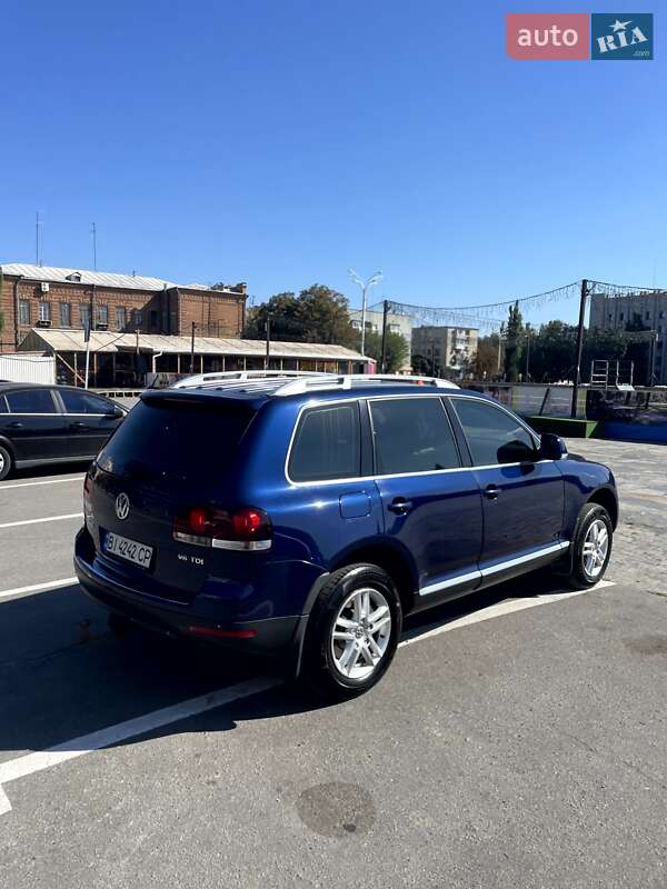 Внедорожник / Кроссовер Volkswagen Touareg 2008 в Кременчуге