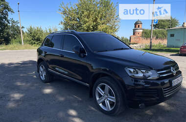 Внедорожник / Кроссовер Volkswagen Touareg 2010 в Дубно