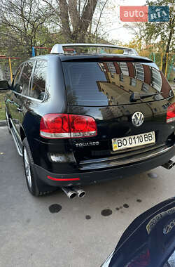 Внедорожник / Кроссовер Volkswagen Touareg 2006 в 