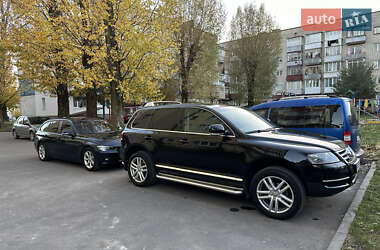 Внедорожник / Кроссовер Volkswagen Touareg 2006 в 