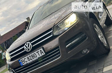 Позашляховик / Кросовер Volkswagen Touareg 2012 в Львові