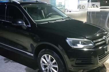 Пікап Volkswagen Touareg 2012 в Запоріжжі