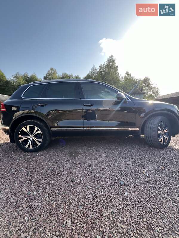 Позашляховик / Кросовер Volkswagen Touareg 2016 в Овручі фото 5 Позашляховик / Кросовер Volkswagen Touareg 2016 в Овручі