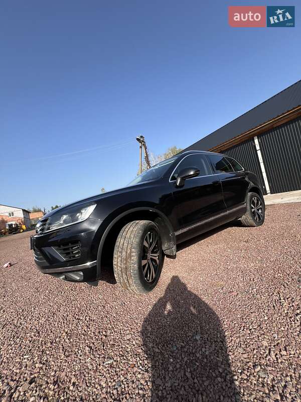 Позашляховик / Кросовер Volkswagen Touareg 2016 в Овручі фото 11 Позашляховик / Кросовер Volkswagen Touareg 2016 в Овручі