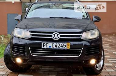 Позашляховик / Кросовер Volkswagen Touareg 2011 в Стрию