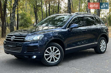 Внедорожник / Кроссовер Volkswagen Touareg 2011 в Ахтырке