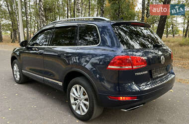 Внедорожник / Кроссовер Volkswagen Touareg 2011 в Ахтырке