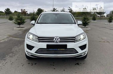 Позашляховик / Кросовер Volkswagen Touareg 2014 в Одесі