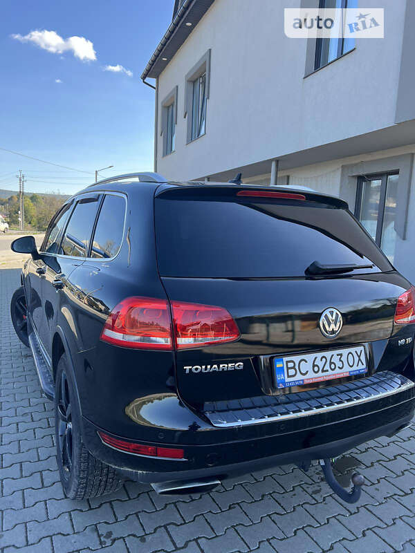 Внедорожник / Кроссовер Volkswagen Touareg 2010 в Самборе