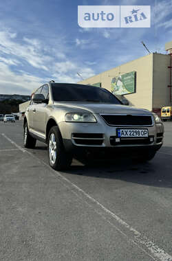 Позашляховик / Кросовер Volkswagen Touareg 2003 в Житомирі