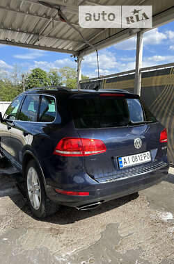 Позашляховик / Кросовер Volkswagen Touareg 2012 в Ірпені