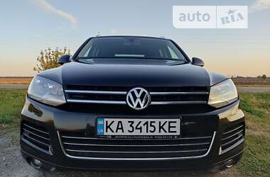 Внедорожник / Кроссовер Volkswagen Touareg 2012 в Березане