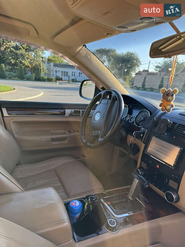 Позашляховик / Кросовер Volkswagen Touareg 2007 в Ізмаїлі