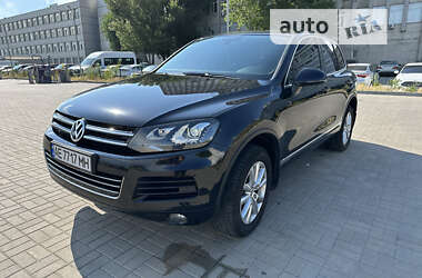 Внедорожник / Кроссовер Volkswagen Touareg 2011 в Днепре