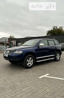 Позашляховик / Кросовер Volkswagen Touareg 2006 в Житомирі