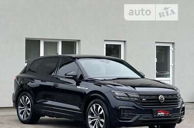 Позашляховик / Кросовер Volkswagen Touareg 2020 в Луцьку