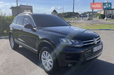 Позашляховик / Кросовер Volkswagen Touareg 2011 в 
