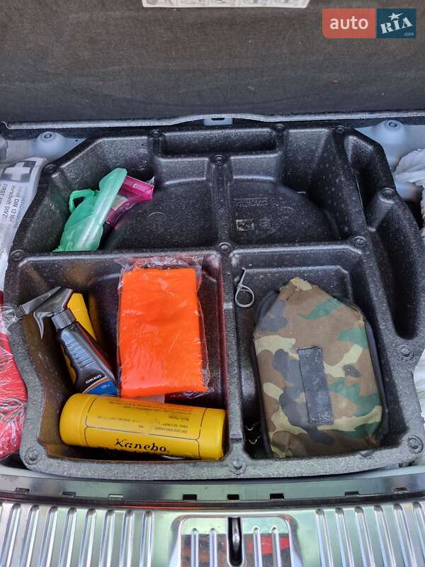 Внедорожник / Кроссовер Volkswagen Touareg 2015 в Белгороде-Днестровском