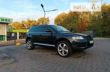 Внедорожник / Кроссовер Volkswagen Touareg 2003 в Запорожье