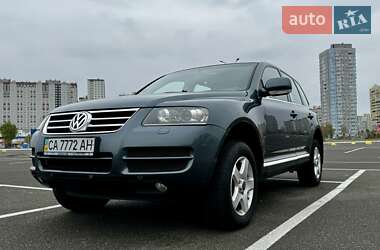 Внедорожник / Кроссовер Volkswagen Touareg 2006 в Киеве