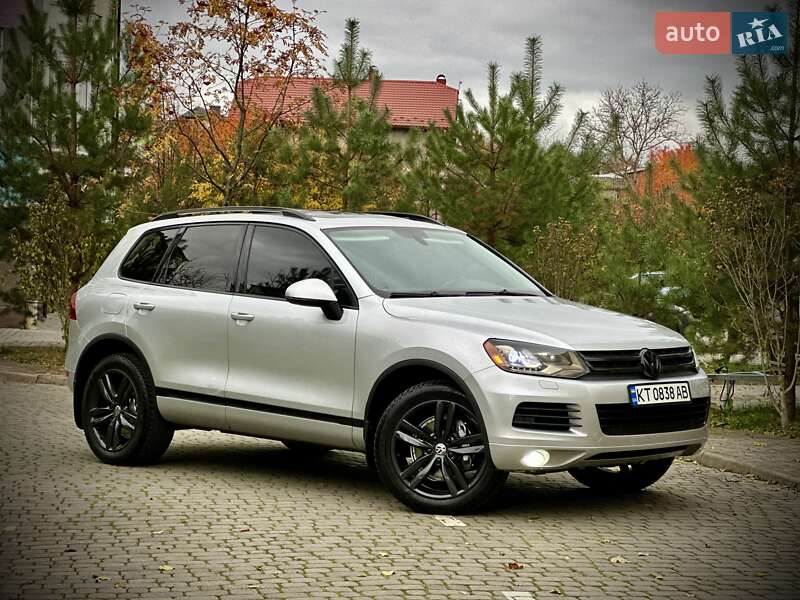 Внедорожник / Кроссовер Volkswagen Touareg 2011 в Ивано-Франковске