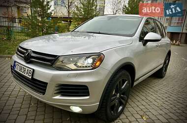 Внедорожник / Кроссовер Volkswagen Touareg 2011 в Ивано-Франковске