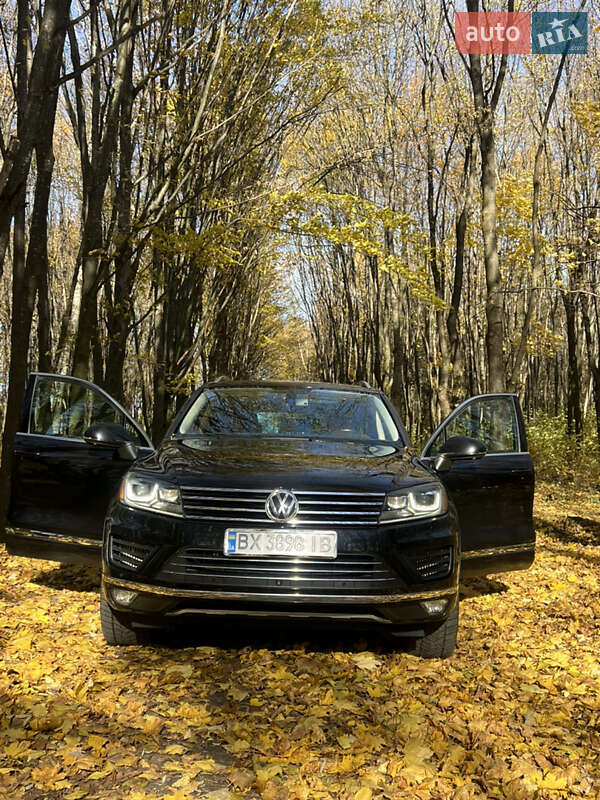 Внедорожник / Кроссовер Volkswagen Touareg 2015 в Хмельницком фото 62 Внедорожник / Кроссовер Volkswagen Touareg 2015 в Хмельницком