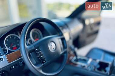 Внедорожник / Кроссовер Volkswagen Touareg 2009 в Тернополе