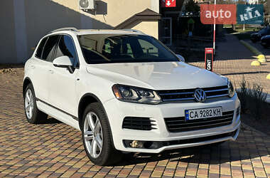 Внедорожник / Кроссовер Volkswagen Touareg 2014 в Умани