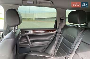 Внедорожник / Кроссовер Volkswagen Touareg 2008 в 