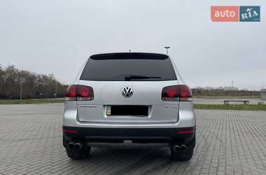 Внедорожник / Кроссовер Volkswagen Touareg 2008 в 