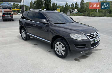 Позашляховик / Кросовер Volkswagen Touareg 2007 в Кам'янець-Подільському