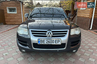 Позашляховик / Кросовер Volkswagen Touareg 2007 в Первомайську