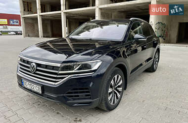 Внедорожник / Кроссовер Volkswagen Touareg 2020 в Тернополе