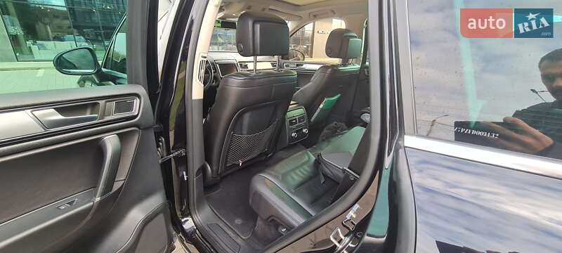 Позашляховик / Кросовер Volkswagen Touareg 2014 в Ужгороді фото 12 Позашляховик / Кросовер Volkswagen Touareg 2014 в Ужгороді